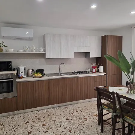 Apartment Casa Cortile Martello Cefalù